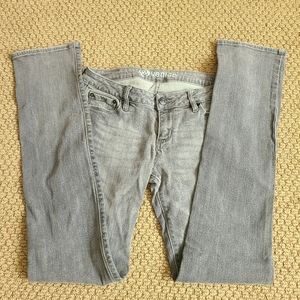 Bullhead Gray Straight Leg Jeans